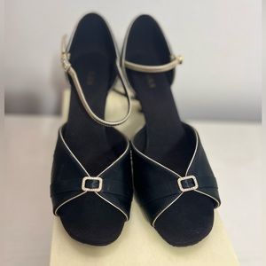 Bloch Dance Shoes - Lelah